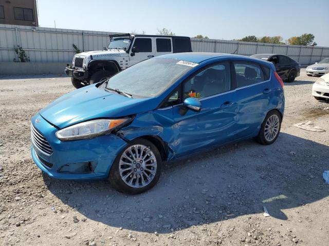  Salvage Ford Fiesta