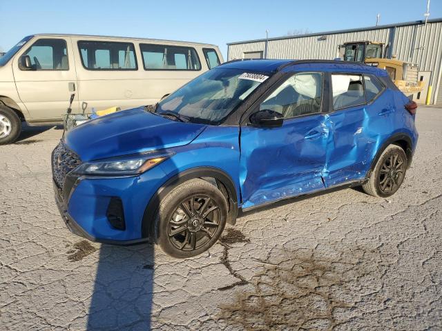  Salvage Nissan Kicks