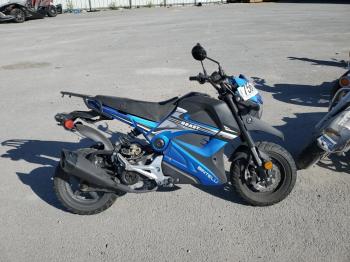  Salvage Yngf Scooter