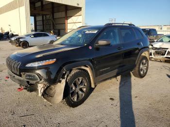  Salvage Jeep Cherokee