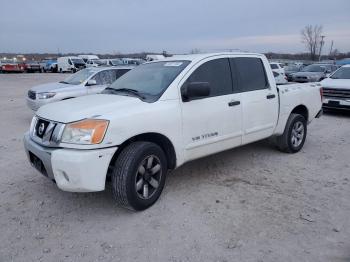  Salvage Nissan Titan