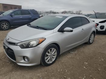  Salvage Kia Forte