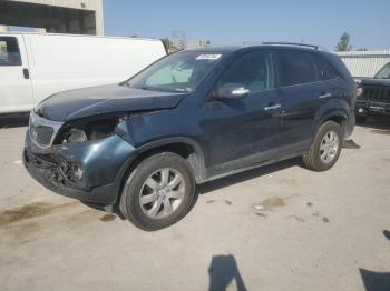  Salvage Kia Sorento