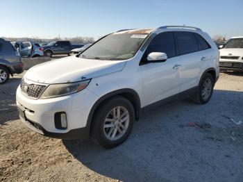  Salvage Kia Sorento