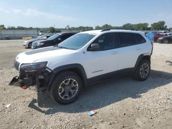  Salvage Jeep Cherokee