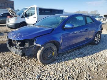  Salvage Kia Forte