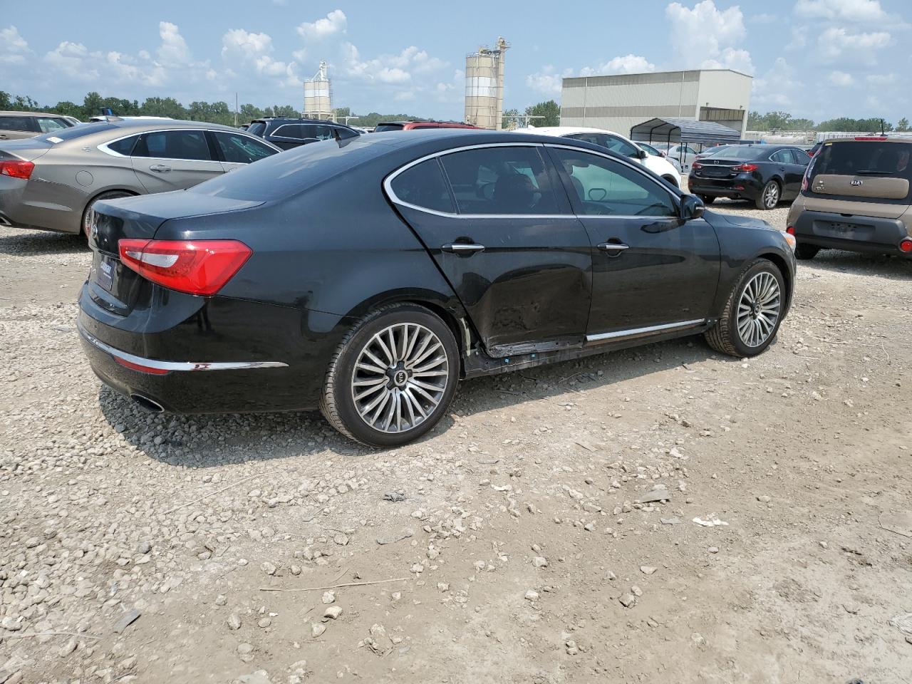 Kia Cadenza Premium Image 2