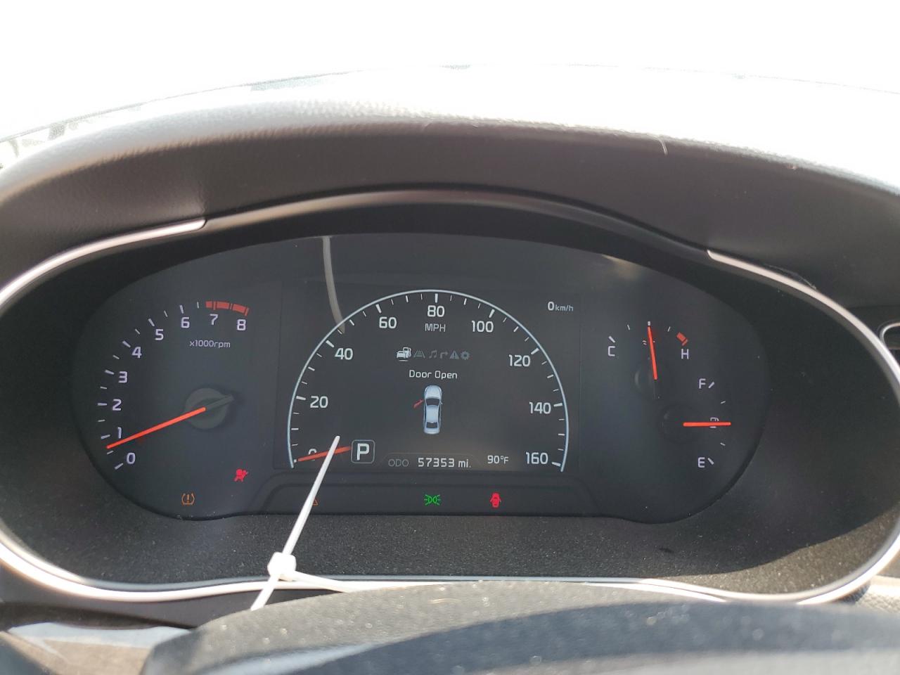 Kia Cadenza Premium Image 11