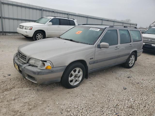  Salvage Volvo V70