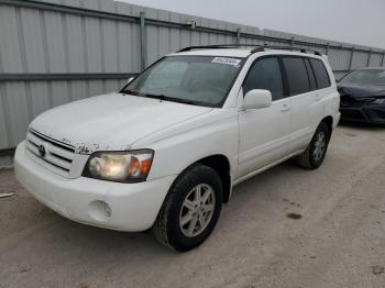  Salvage Toyota Highlander