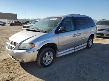  Salvage Dodge Caravan