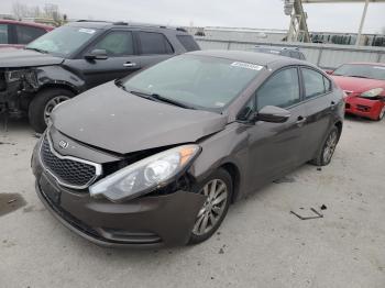  Salvage Kia Forte