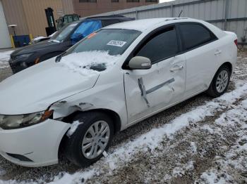  Salvage Kia Forte