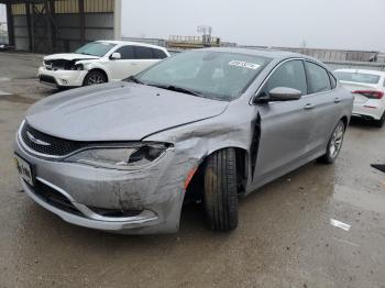  Salvage Chrysler 200