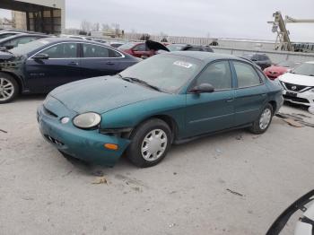  Salvage Ford Taurus