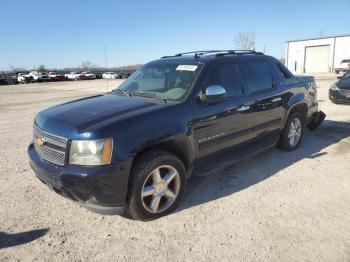  Salvage Chevrolet Avalanche