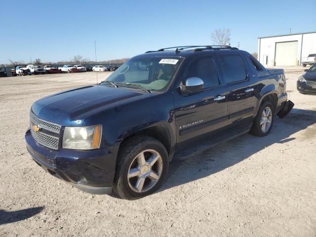  Salvage Chevrolet Avalanche