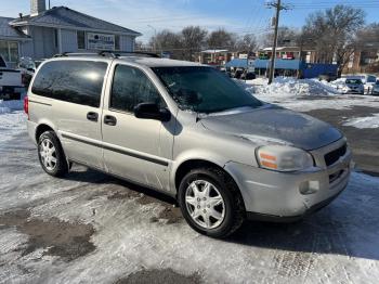  Salvage Chevrolet Uplander