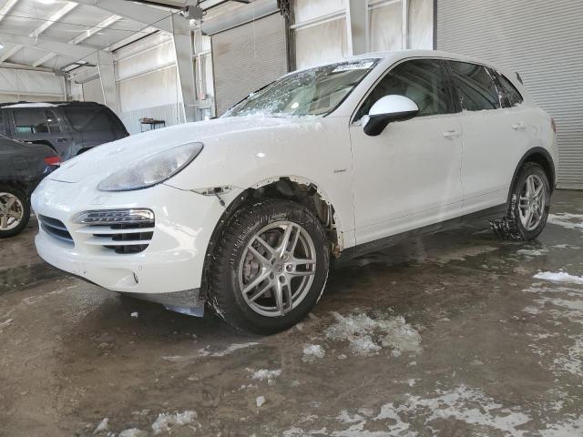  Salvage Porsche Cayenne