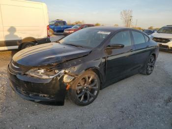  Salvage Chrysler 200