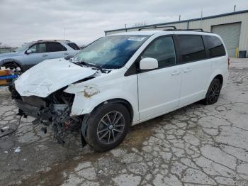  Salvage Dodge Caravan