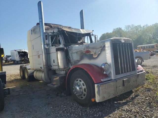  Salvage Peterbilt 379