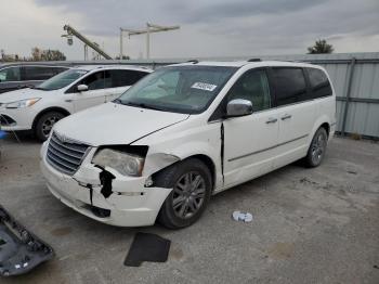  Salvage Chrysler Minivan