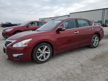  Salvage Nissan Altima