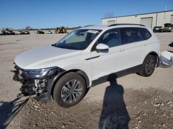  Salvage Volkswagen Tiguan