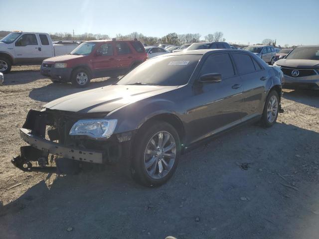  Salvage Chrysler 300