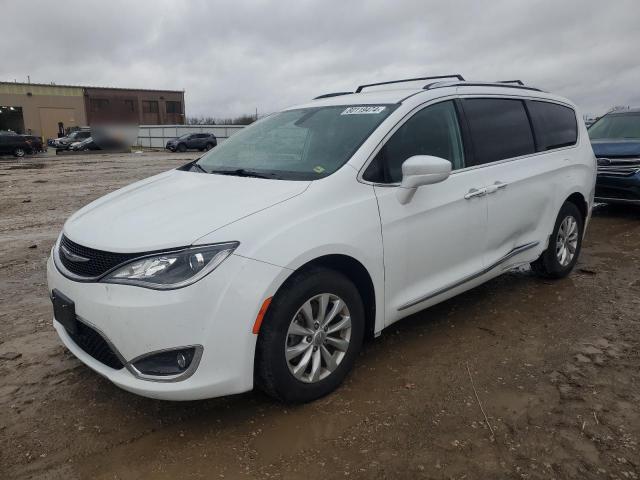  Salvage Chrysler Pacifica