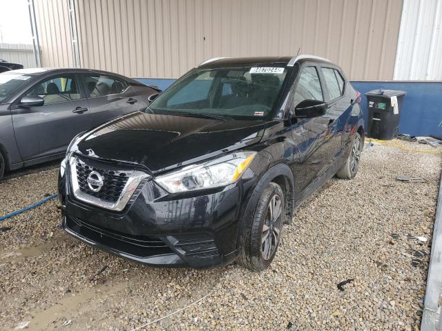  Salvage Nissan Kicks