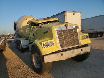  Salvage Kenworth Constructi