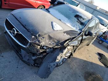  Salvage Volvo S60