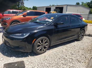  Salvage Chrysler 200