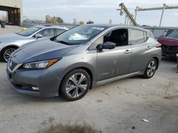  Salvage Nissan LEAF