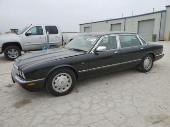  Salvage Jaguar XJ