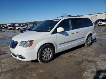  Salvage Chrysler Minivan