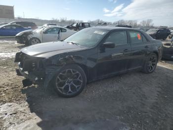  Salvage Chrysler 300