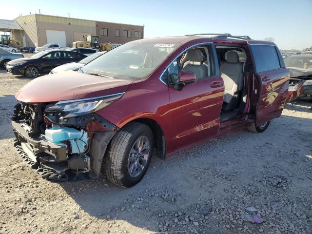  Salvage Toyota Sienna