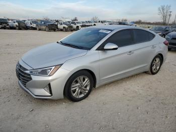  Salvage Hyundai ELANTRA