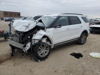  Salvage Ford Explorer