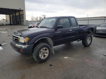  Salvage Toyota Tacoma