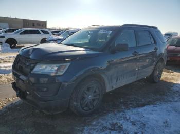  Salvage Ford Explorer