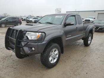  Salvage Toyota Tacoma