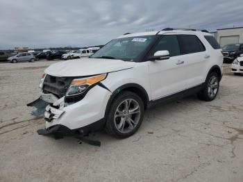  Salvage Ford Explorer