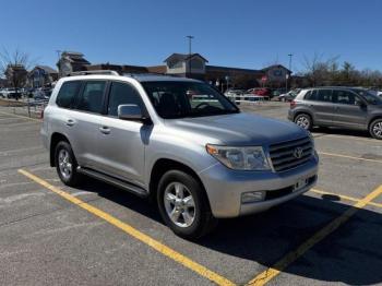  Salvage Toyota Land Cruis