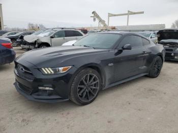  Salvage Ford Mustang