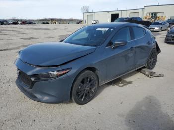  Salvage Mazda 3