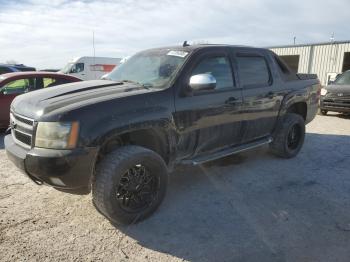  Salvage Chevrolet Avalanche